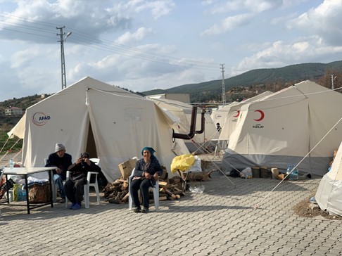 Deprem B�lgelerini Ziyaret Edelim ve Memleketlerimizi Terk Etmeyelim